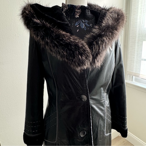 Moschino women’s leather winter coat/jacket size XS-S Black made in Italy, New! - Picture 13 of 16